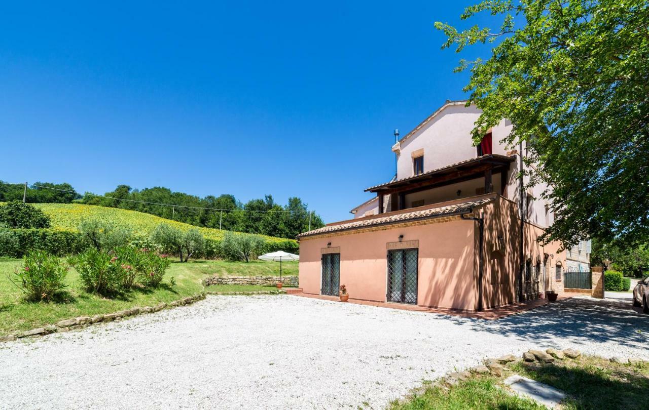 B&B Campanelle San Ginesio Exterior photo